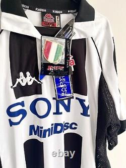 Juventus 1997/98 Home Football Shirt BNWT (Original Very Rare)