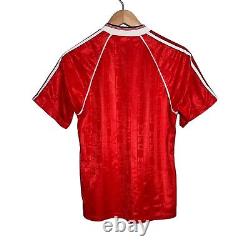 Manchester United 1988-90 Home Original Shirt Medium
