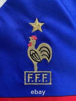 Zinedine Zidane Signed France 1998 Home Football Shirt. Mint Condition